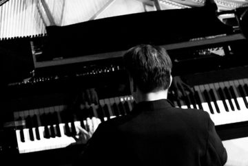 Leslie Dala: Philip Glass Etudes for Piano